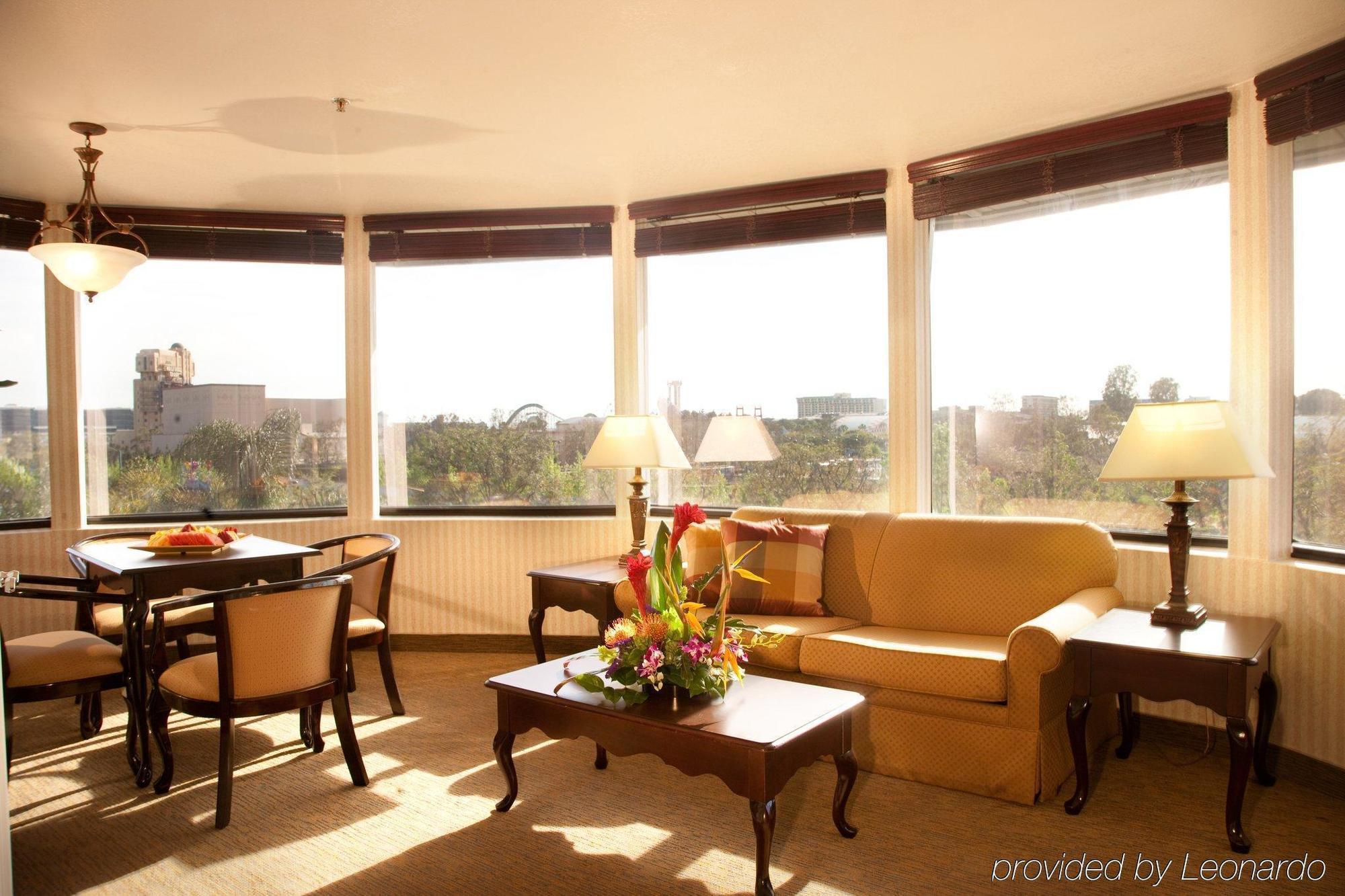 Carousel Inn And Suites 阿纳海姆 内观 照片