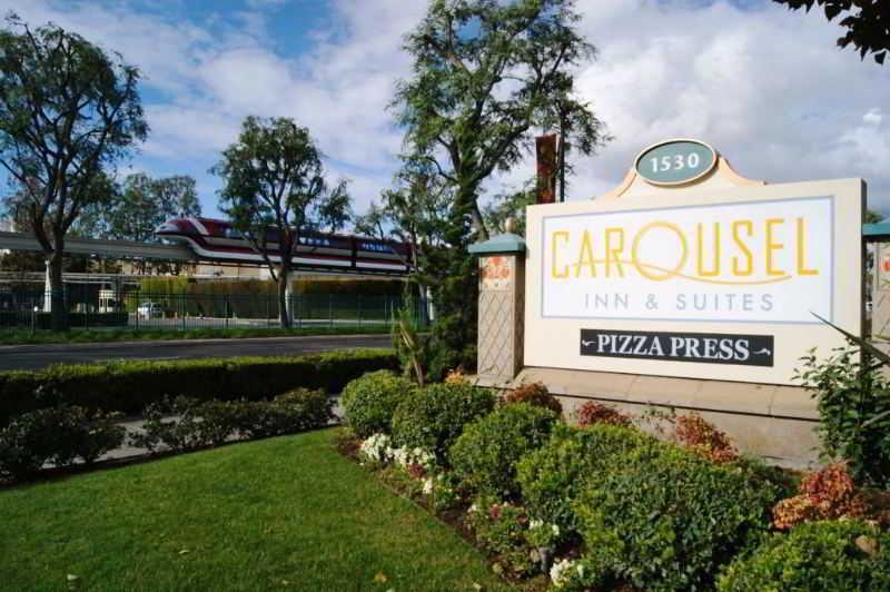 Carousel Inn And Suites 阿纳海姆 外观 照片