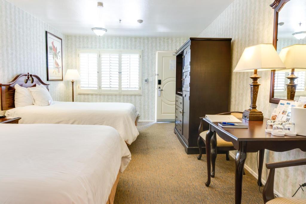Carousel Inn And Suites 阿纳海姆 外观 照片