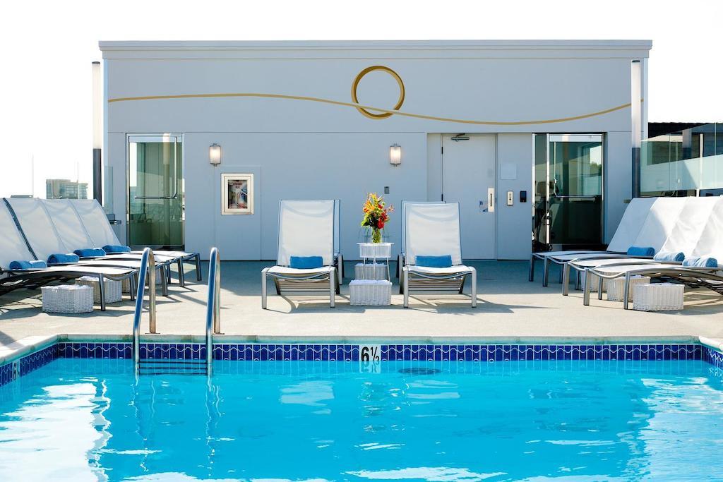 Carousel Inn And Suites 阿纳海姆 外观 照片