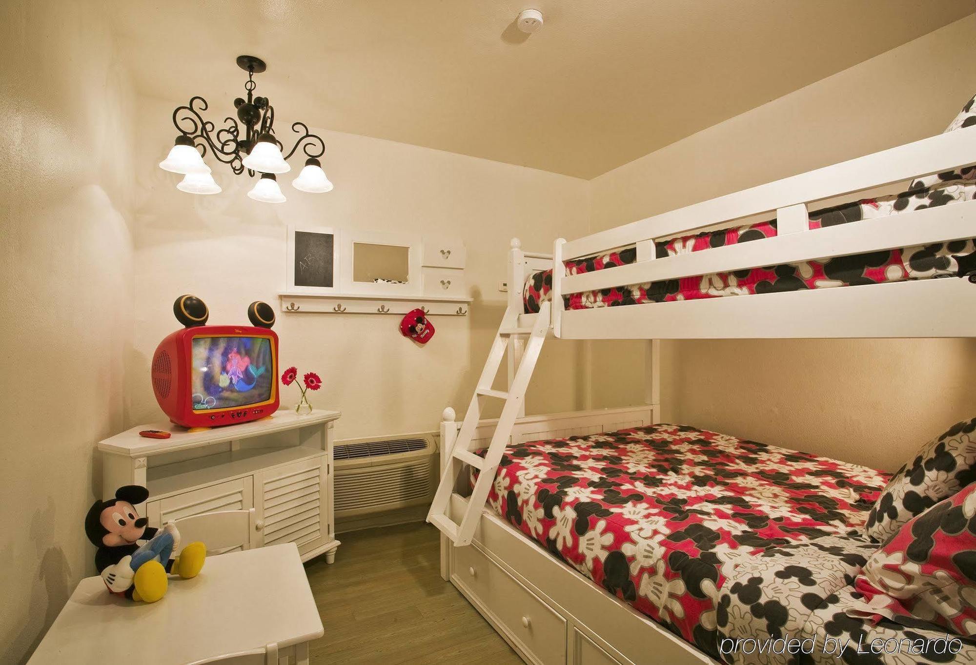 Carousel Inn And Suites 阿纳海姆 客房 照片